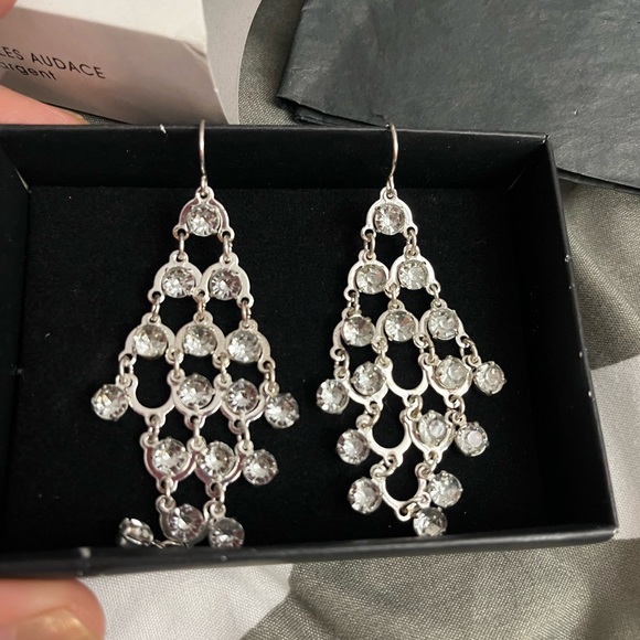 Chandelier Drop Earring Rhinestone Diamond Crystal Silver Statement Jewelry AVON - Picture 5 of 8